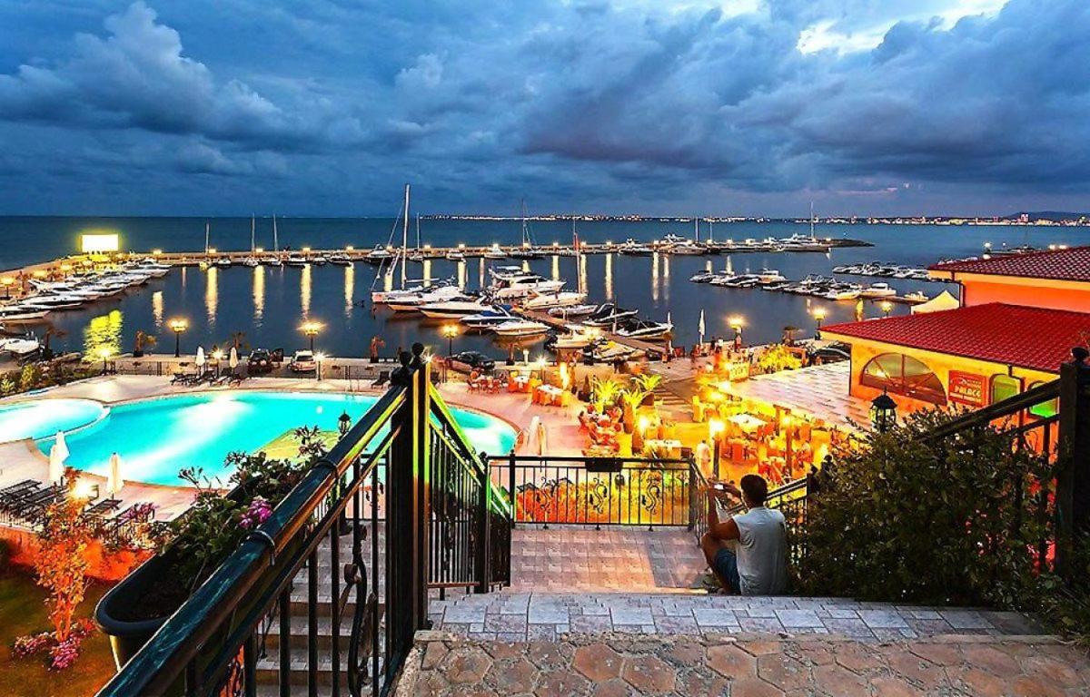Royal Palm Studio With Seaview Sveti Vlas Exteriör bild